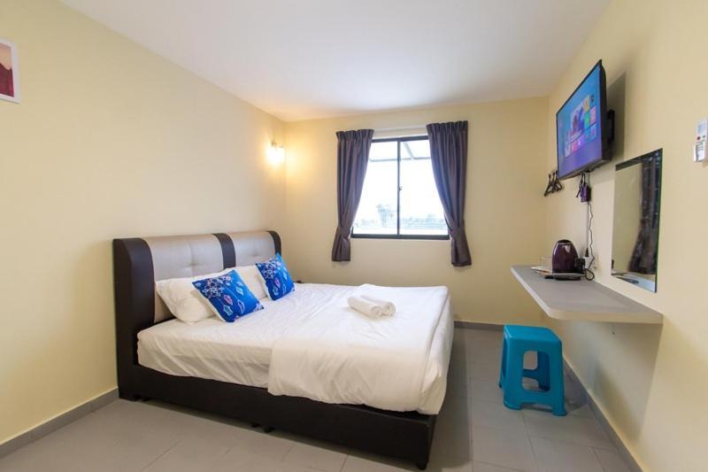 Southern Tip Hotel Pontian Kecil Dış mekan fotoğraf