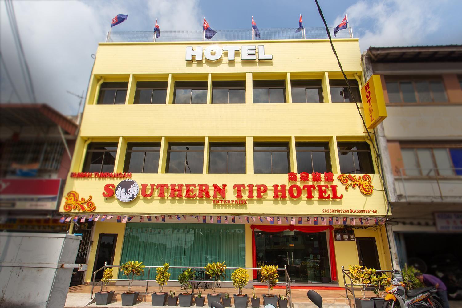 Southern Tip Hotel Pontian Kecil Dış mekan fotoğraf